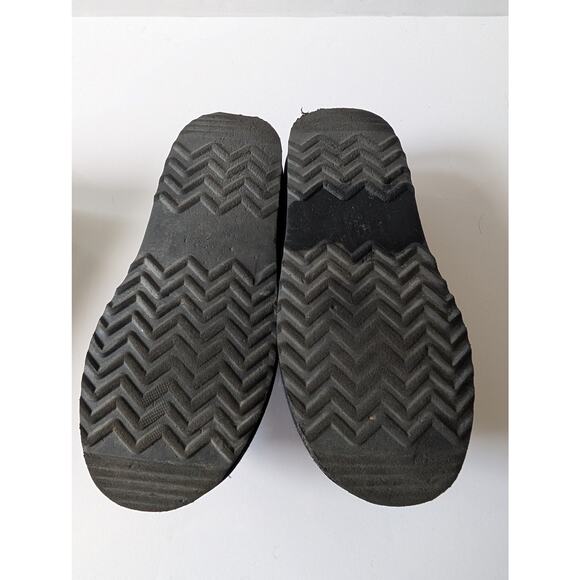 QUINCE Black Suede 100% Australian‎ Shearling Lined Clog Slippers Women's 8 - Picture 10 of 13